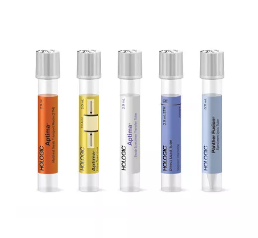 Imagen de tubos de ensayo sobre fondo blanco